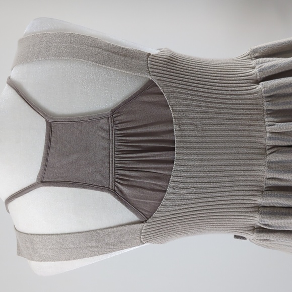 Lino Factory Two Piece Sleeveless Shirt Set - Picture 7 of 15